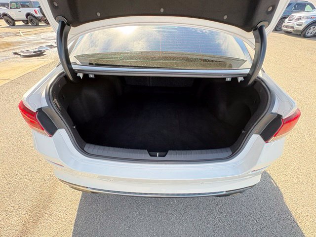 Used 2020 Kia Optima S FWD image 32