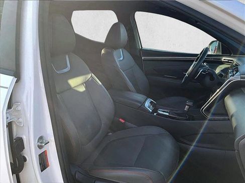 Used 2023 Hyundai Santa Cruz Limited image 9