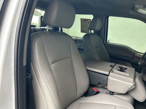 Used 2022 Ford F250 XL w/ Power Equipment Group image 20