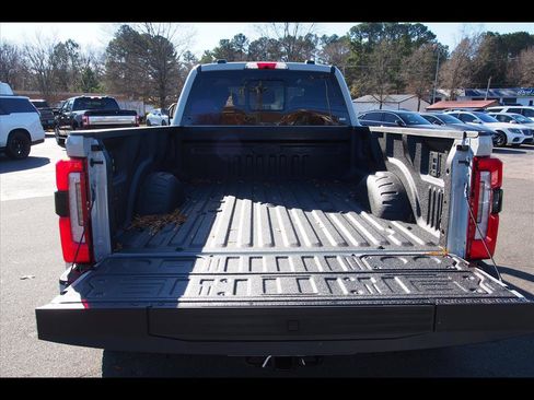Used 2026 Ford F450 Platinum w/ Platinum Plus Package image 5