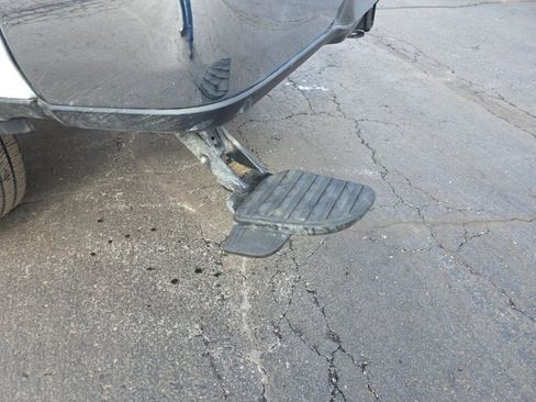 Used 2024 RAM 2500 Big Horn w/ Safety Group image 5