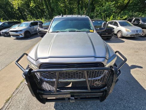 Used 2020 RAM 3500 Big Horn w/ Level 2 Equipment Group AWD/4WD image 13