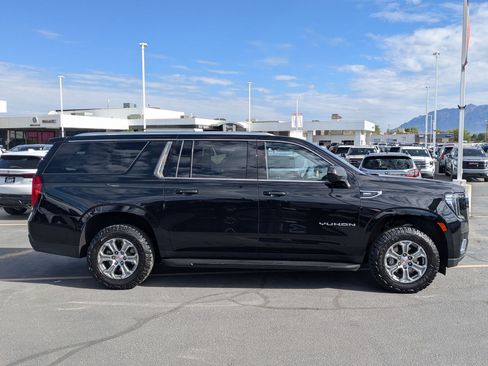 Used 2024 GMC Yukon XL SLE w/ Max Trailering Package AWD/4WD image 2