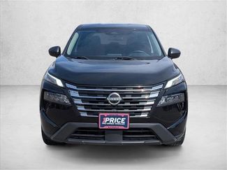 Used 2024 Nissan Rogue S video 2