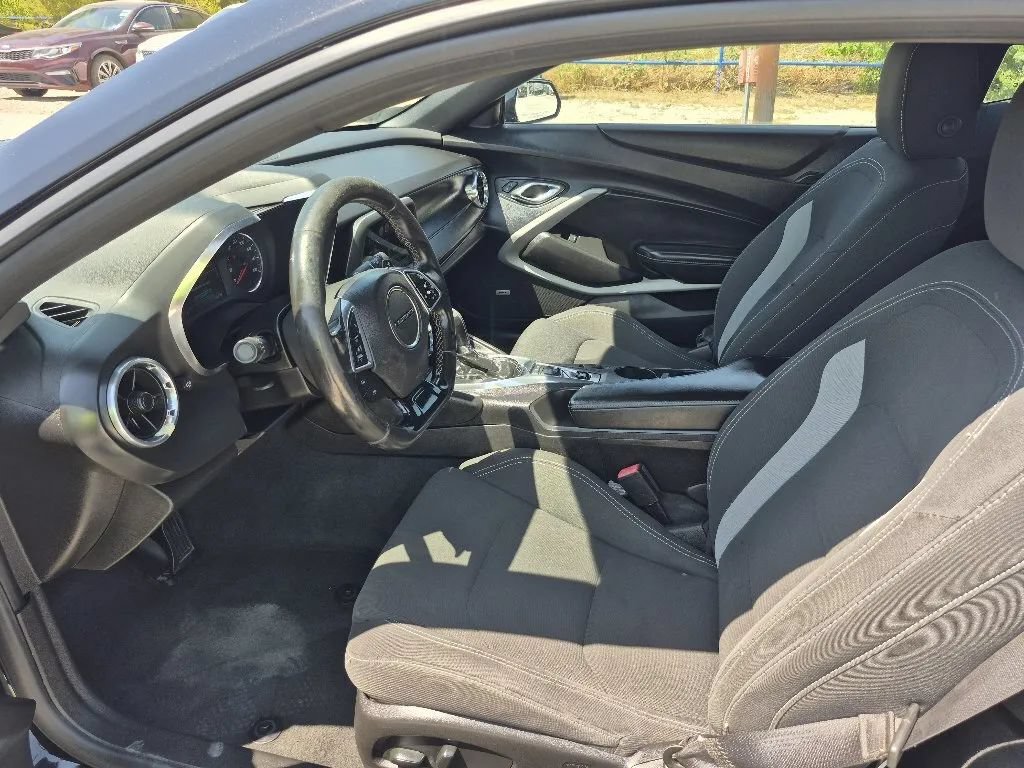 Used 2018 Chevrolet Camaro LT w/ RS Package RWD image 15