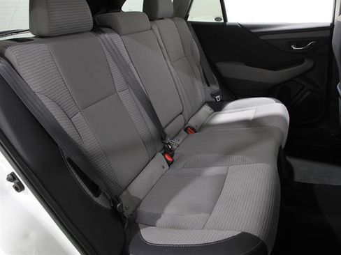 Used 2021 Subaru Outback Premium image 17
