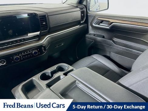 Used 2022 Chevrolet Silverado 1500 LT image 25