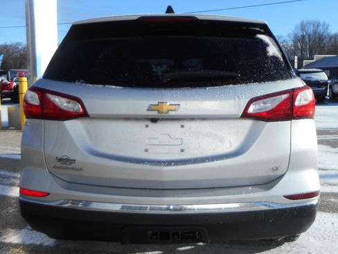 Used 2019 Chevrolet Equinox LT w/ Driver Convenience Package image 26