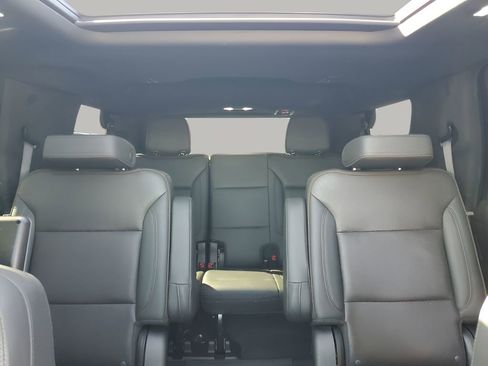 Used 2021 Chevrolet Tahoe High Country w/ Premium Package image 44