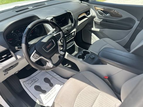 Used 2019 GMC Terrain SLE w/ LPO, Cargo Package FWD image 7