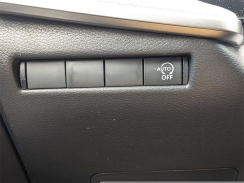 New 2026 Nissan Kicks SV image 21