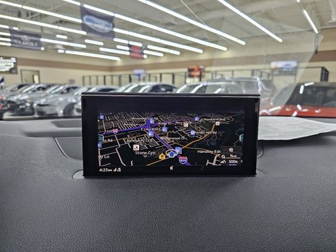 Used 2018 Audi Q7 3.0T Premium Plus w/ Premium Plus Package image 36