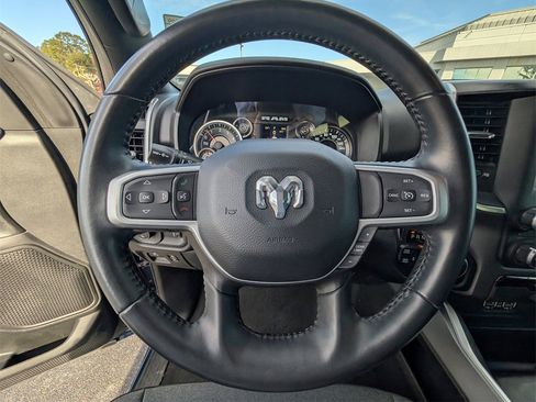 Used 2022 RAM 1500 Lone Star image 10