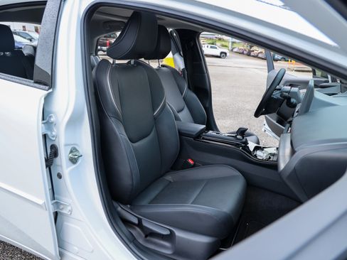 Used 2023 Toyota Prius XLE FWD image 47