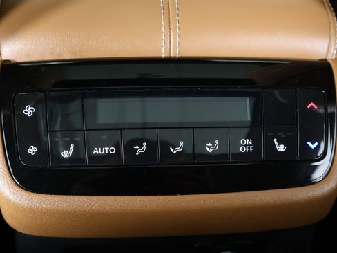 Used 2023 INFINITI QX60 Sensory w/ Cargo Package image 51