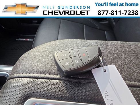 Used 2022 Chevrolet Silverado 1500 LTZ image 38