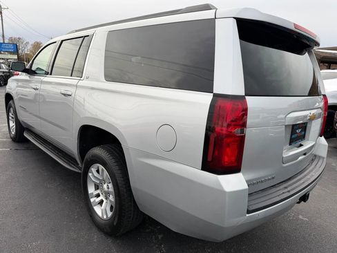 Used 2019 Chevrolet Suburban LT AWD/4WD image 63