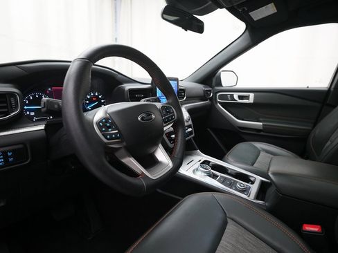 Used 2023 Ford Explorer Timberline image 8