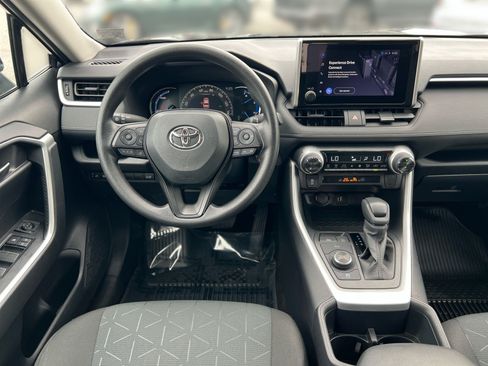 Used 2025 Toyota RAV4 XLE w/ Convenience Package AWD/4WD image 23