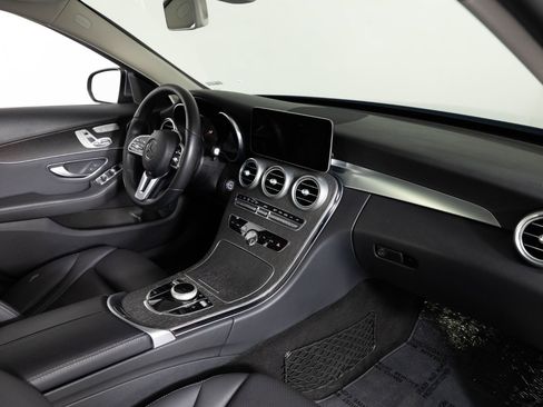 Used 2019 Mercedes-Benz C 300 Sedan w/ Premium Package image 26