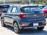 New 2025 Hyundai Venue SEL image 4
