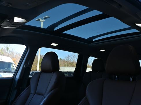 Used 2023 Subaru Ascent Touring image 18