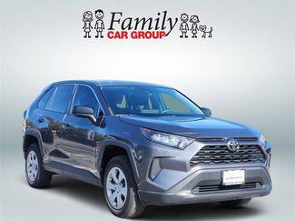 Certified 2022 Toyota RAV4 LE video 2
