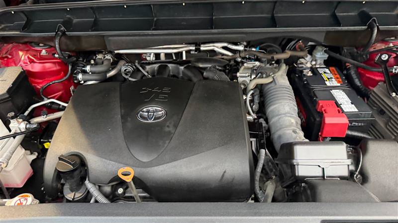Used 2021 Toyota Highlander XSE AWD/4WD image 27