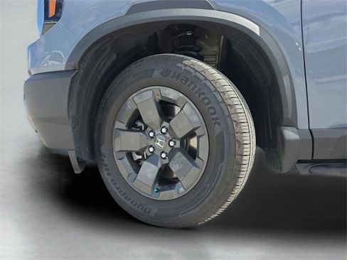 Used 2026 Honda Passport RTL image 40