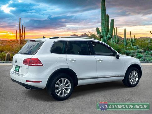 Used 2013 Volkswagen Touareg Sport AWD/4WD image 3