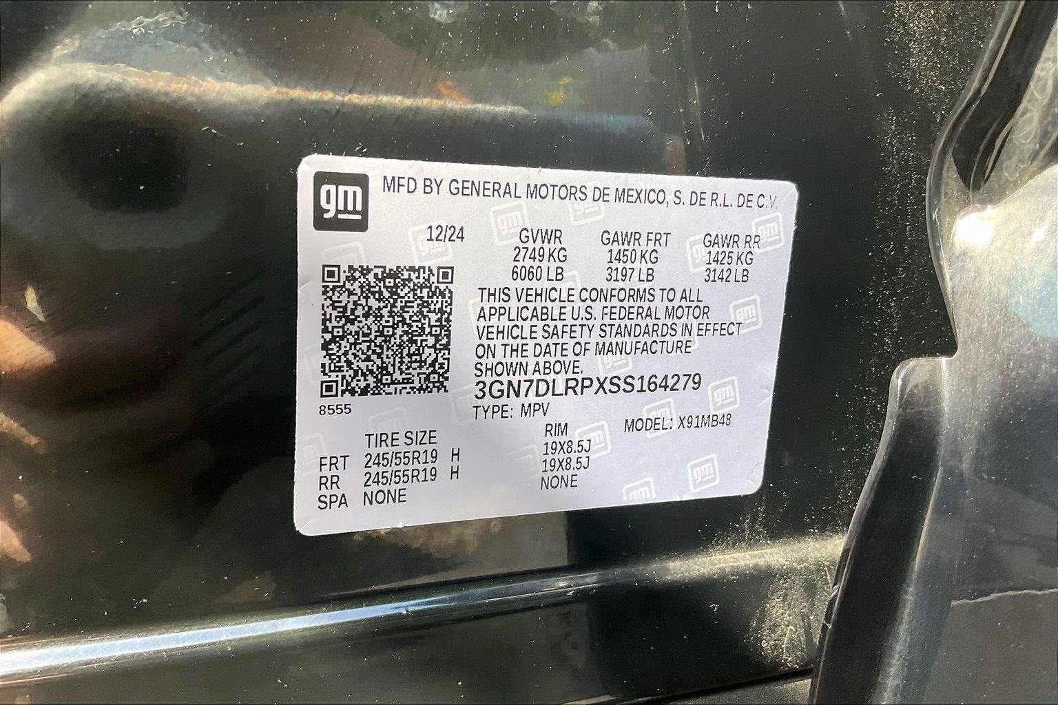 Used 2025 Chevrolet Equinox EV LT w/ Convenience Package FWD image 30
