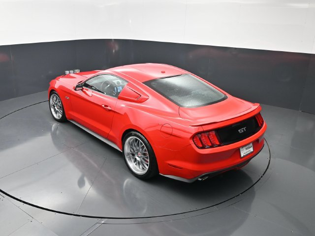 Used 2016 Ford Mustang GT Premium w/ Equipment Group 401A RWD image 20