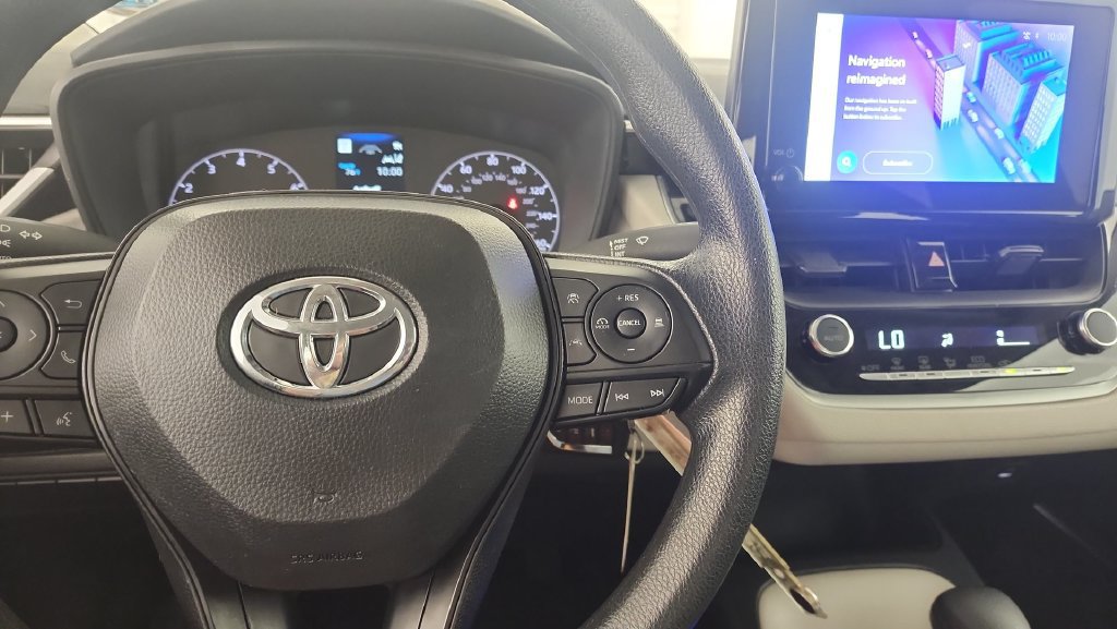 Used 2024 Toyota Corolla LE FWD image 18