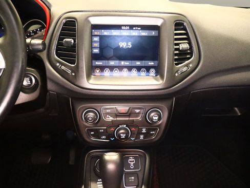 Used 2019 Jeep Compass Trailhawk w/ Leather Interior Group image 26