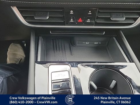 New 2026 Volkswagen Atlas Cross Sport SEL R-Line image 8