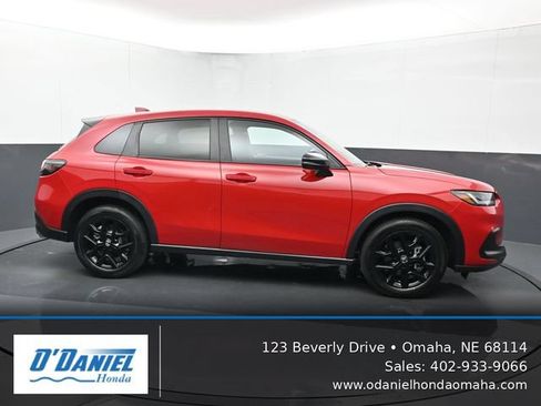 Used 2024 Honda HR-V Sport image 7
