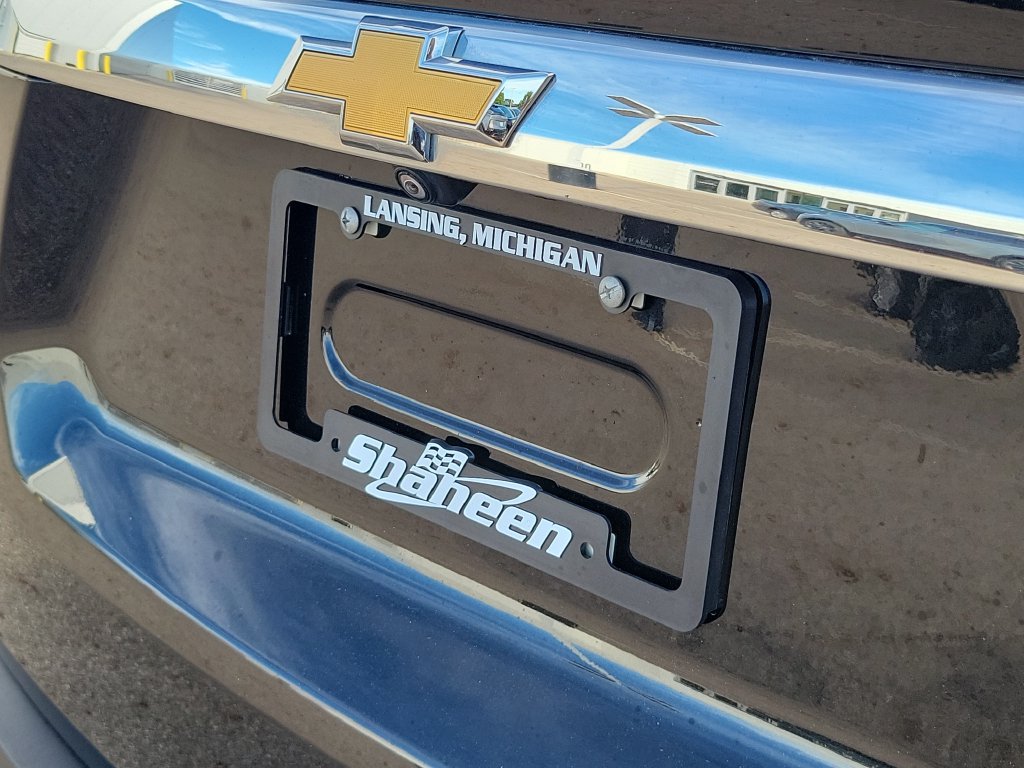 Used 2021 Chevrolet Traverse LT FWD image 39