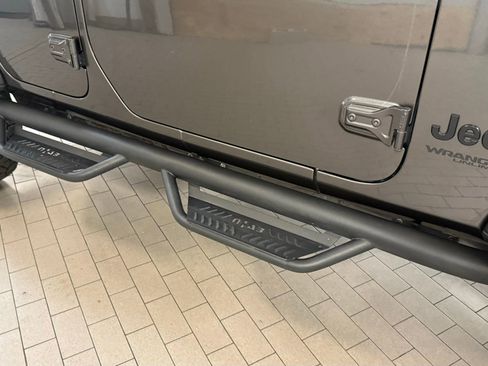 Used 2021 Jeep Wrangler Unlimited Sport image 22