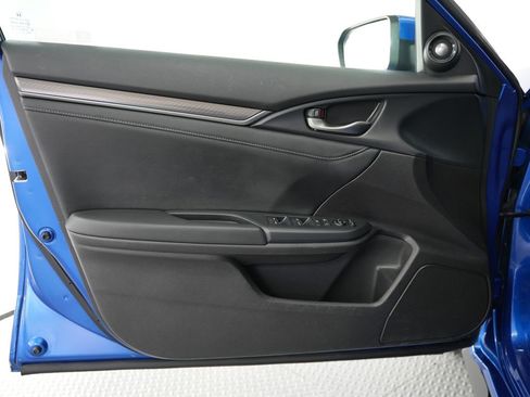 Used 2018 Honda Civic Sport Touring image 41