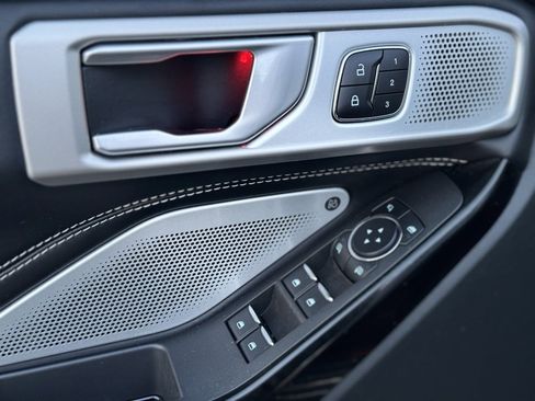 Used 2023 Ford Explorer ST w/ Technology Package image 23