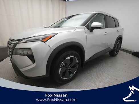Used 2024 Nissan Rogue SV w/ SV Premium Package AWD/4WD image 1