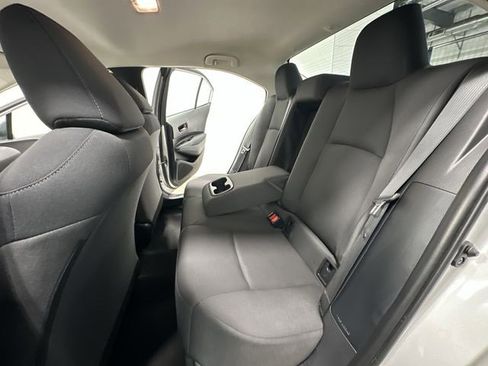 Used 2022 Toyota Corolla LE image 17