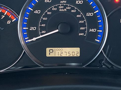 Used 2012 Subaru Forester 2.5X w/ Alloy Wheel Pkg image 11