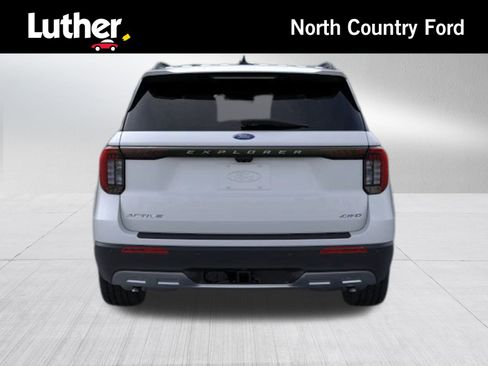 New 2026 Ford Explorer Active w/ Active Comfort Package image 5