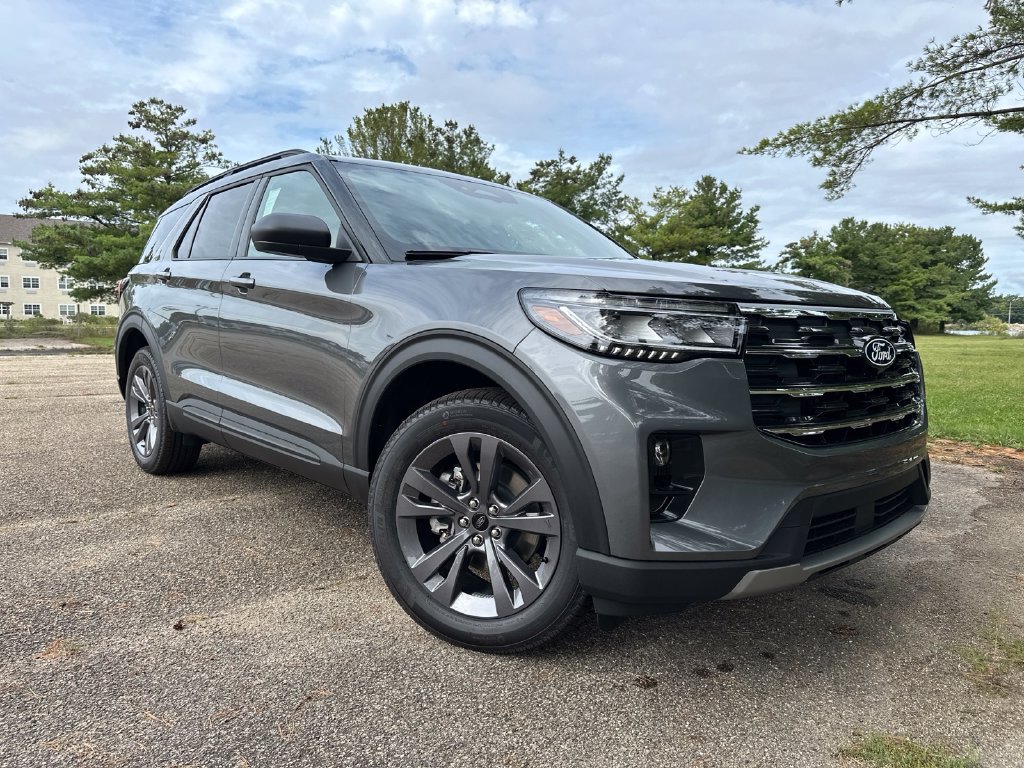 New 2027 Ford Explorer Active w/ Active Comfort Package AWD/4WD image 1