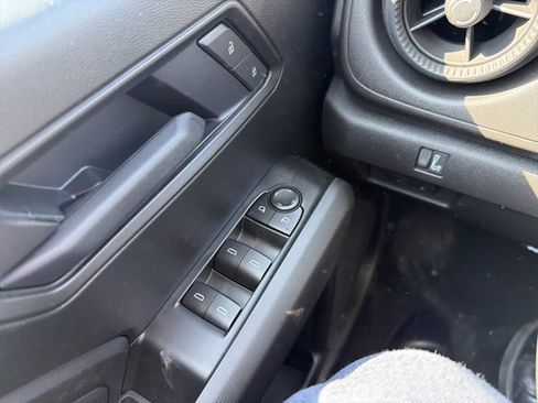 New 2026 Chevrolet Colorado W/T image 14