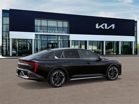 New 2026 Kia K4 GT-Line image 6