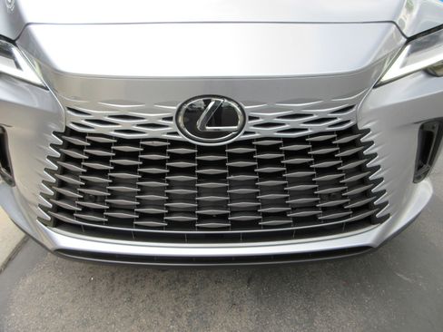 Used 2023 Lexus RX 350 AWD/4WD image 15