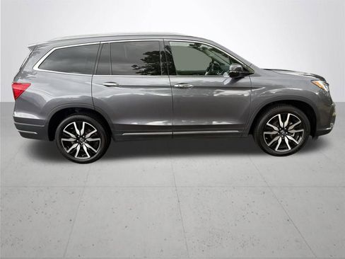 Used 2020 Honda Pilot Touring image 4