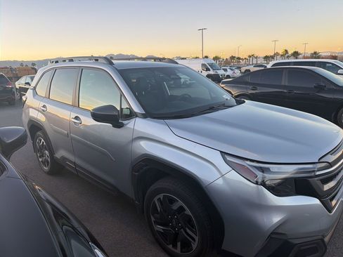 Used 2025 Subaru Forester Limited w/ Popular Package #1 image 10